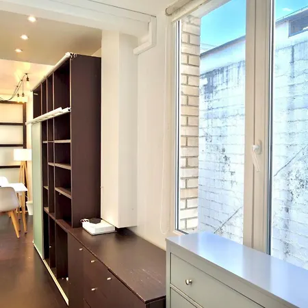 Chateau De Piolant Eiffel Tower فندق مبيت وإفطار